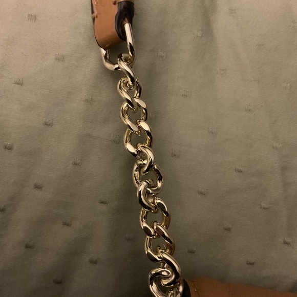 BIG PRICE DROP!! Kate Spade NY Knott Phone Crossbody On Pebble Leather Brown - Picture 5 of 11